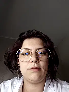 LadyNora online show from 04.17.26