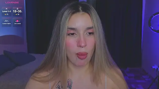 RoxyChill online show from 09.16.25