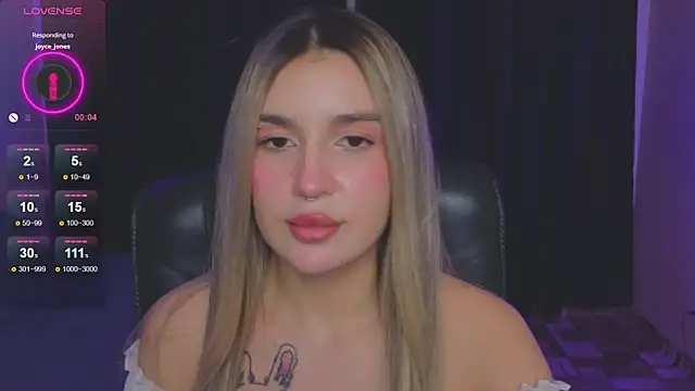 RoxyChill online show from 10.14.25