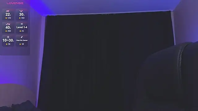 RoxyChill online show from 11.02.25