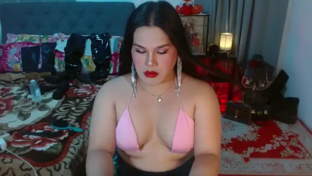 LustfullVelindaks online show from 11.06.25