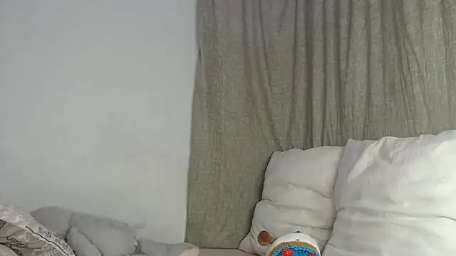 DarrkDeeva68 online show from 12.21.25