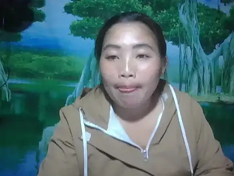 PhamPhung online show from 10.26.25