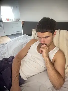 los freaky online show from 10.28.25