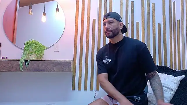 Snapshot of yorbymaxx chatting on 03.02.26 yorbymaxx online show from 03.02.26