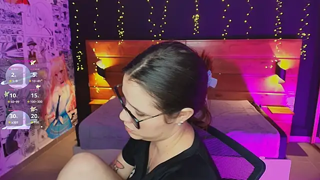 hanna kimura online show from 10.30.25