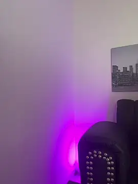 yasmin rahal online show from 02.05.26