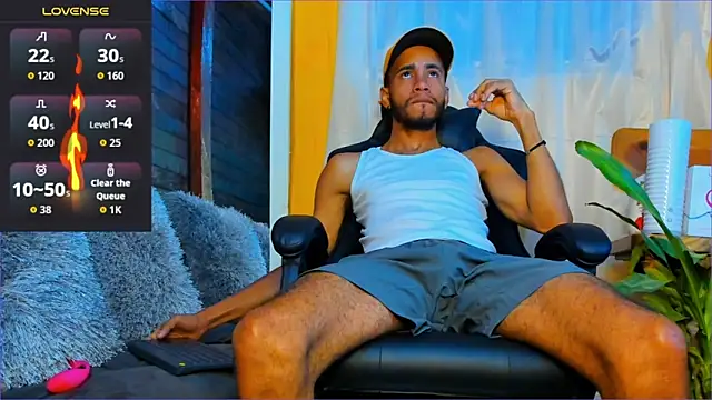 Alex bigcock11  online show from 10.15.25