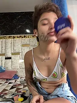 DayanaDG online show from 12.15.25