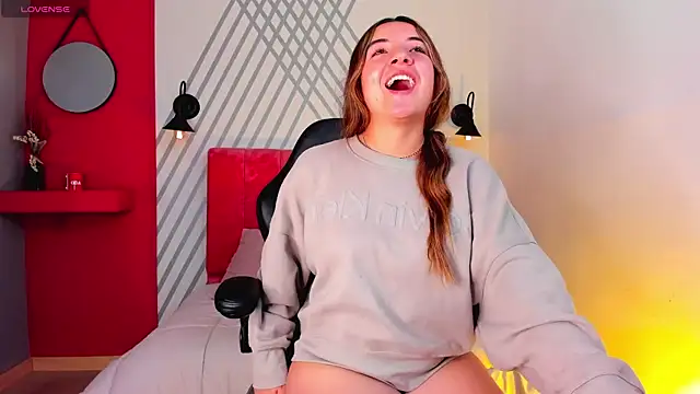 Vela jade online show from 11.10.25