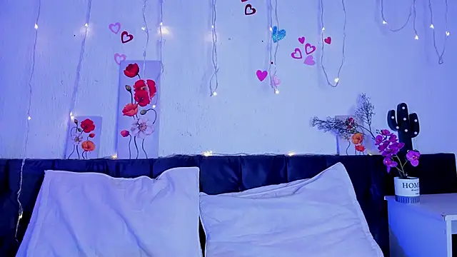 Tommy Lovee online show from 11.06.25