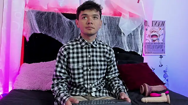 kody sexy online show from 10.24.25