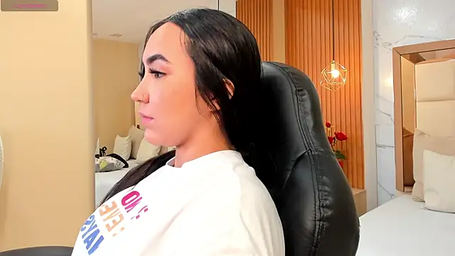 julieta rosee online show from 11.25.25