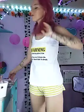 Snapshot of Purple2StayThnxx chatting on 10.21.25 Purple2StayThnxx online show from 10.21.25