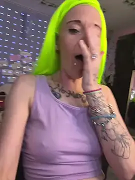 Purple2StayThnxx online show from 03.15.26