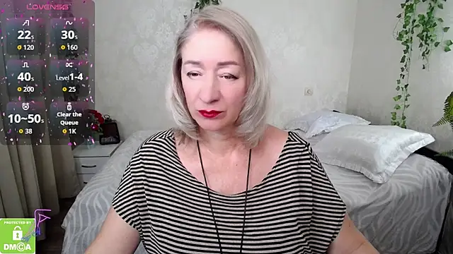 hunters woman online show from 10.08.25