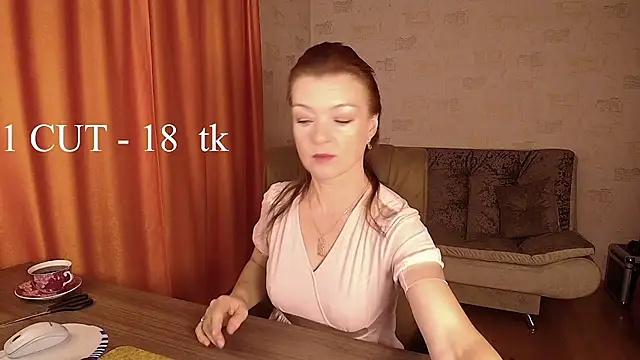 Snapshot of Milla_Vanilla_ chatting on 10.27.25 Milla Vanilla online show from 10.27.25