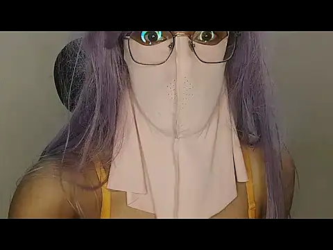Snapshot of SluttyMeera_69 chatting on 06.14.26 SluttyMeera 69 online show from 06.14.26