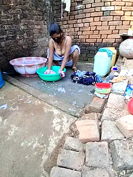 RAYI Queen 3 online show from 11.24.25