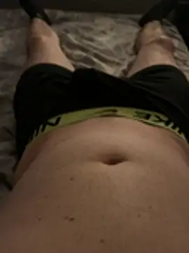 Snapshot of naughtycoupl98 chatting on 03.18.26 naughtycoupl98 online show from 03.18.26