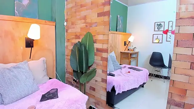 milavega  online show from 02.21.26