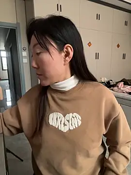 xiaomei-11 online show from 10.29.25