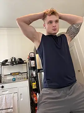 Snapshot of King_Kev_ chatting on 09.11.25 King Kev online show from 09.11.25