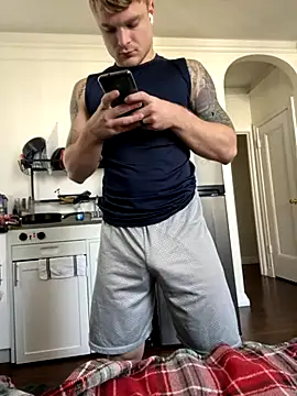 Snapshot of King_Kev_ chatting on 09.15.25 King Kev online show from 09.15.25