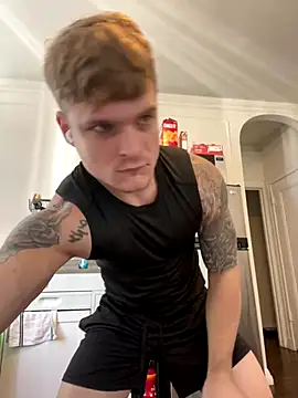 Snapshot of King_Kev_ chatting on 09.24.25 King Kev online show from 09.24.25