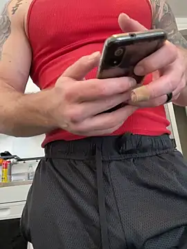 Snapshot of King_Kev_ chatting on 11.18.25 King Kev online show from 11.18.25