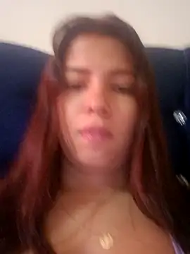 IsabellaLuxe online show from 10.21.25