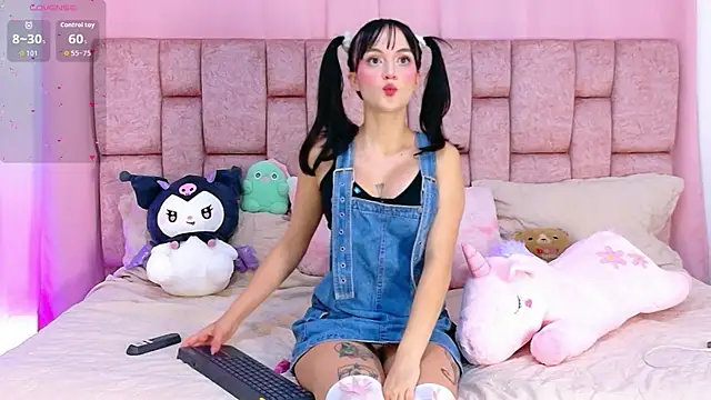 LolaYun online show from 01.08.26