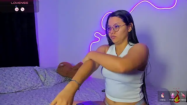 Dilan and Mia online show from 05.20.26