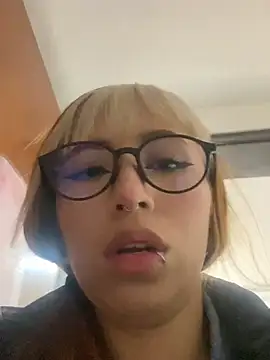 Snapshot of Sallem_Pink chatting on 02.07.26 Sallem Pink online show from 02.07.26