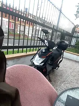 Snapshot of Sallem_Pink chatting on 02.26.26 Sallem Pink online show from 02.26.26