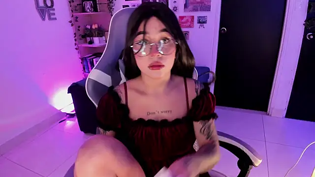 Liz rogers x online show from 01.10.26