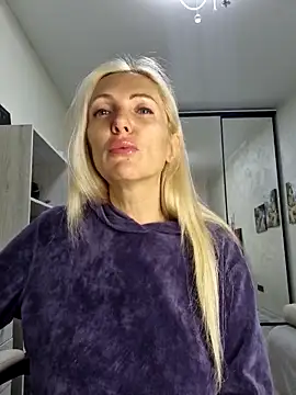 Monna online show from 11.12.25