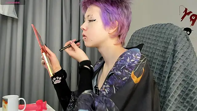 Snapshot of CarolineRichter chatting on 11.02.25 CarolineRichter online show from 11.02.25