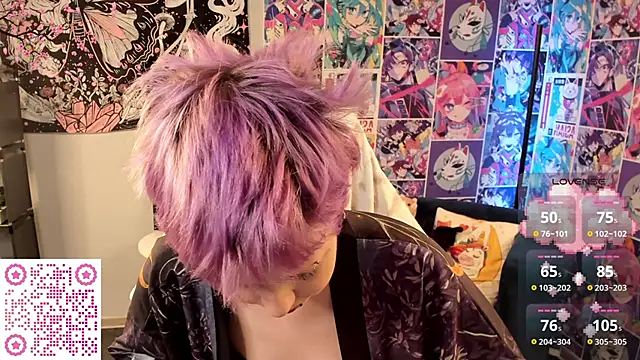 Snapshot of CarolineRichter chatting on 11.10.25 CarolineRichter online show from 11.10.25