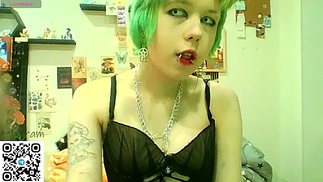 Snapshot of CarolineRichter chatting on 02.09.26 CarolineRichter online show from 02.09.26