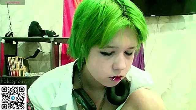 Snapshot of CarolineRichter chatting on 02.21.26 CarolineRichter online show from 02.21.26