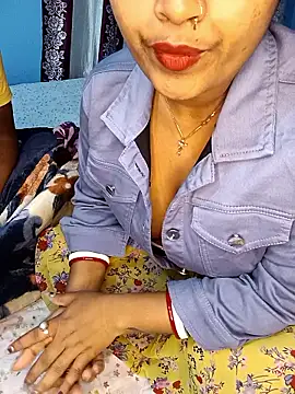 Snapshot of Naughty-Chaaya chatting on 01.08.26 Naughty-Chaaya online show from 01.08.26