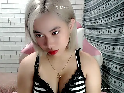 Rainea149 online show from 10.06.25