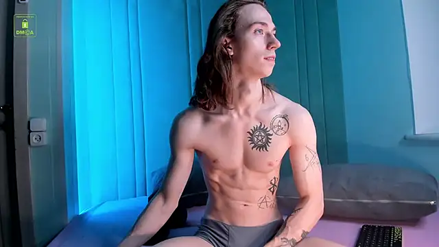 Snapshot of ares_pallini chatting on 10.09.25 ares pallini online show from 10.09.25