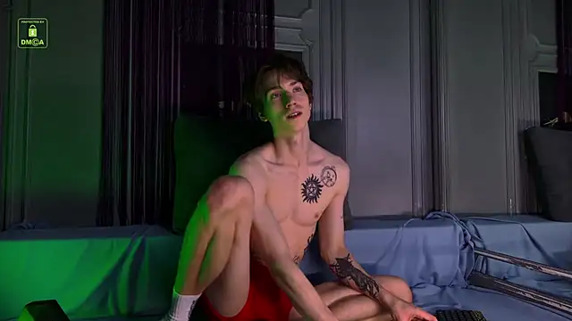 Snapshot of ares_pallini chatting on 11.07.25 ares pallini online show from 11.07.25