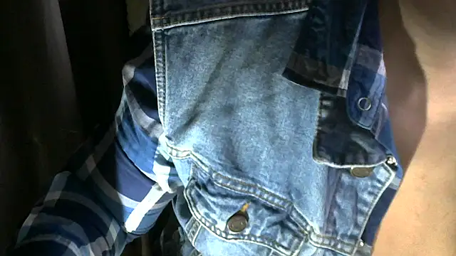 Snapshot of CharlieYeahx chatting on 10.17.25 CharlieYeahx online show from 10.17.25