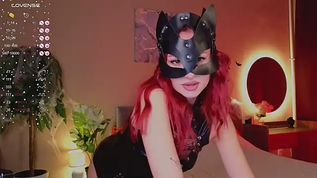 Ginger Jessy  online show from 10.31.25