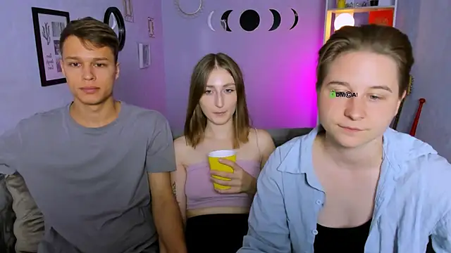 Snapshot of eva_smiith_ chatting on 09.10.25 eva smiith online show from 09.10.25