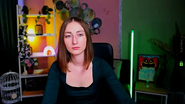 Snapshot of eva_smiith_ chatting on 10.01.25 eva smiith online show from 10.01.25