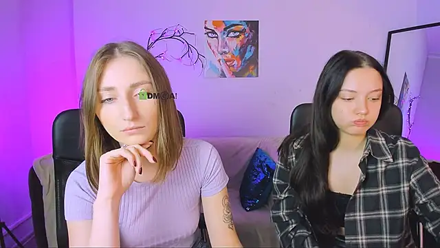 Snapshot of eva_smiith_ chatting on 10.16.25 eva smiith online show from 10.16.25